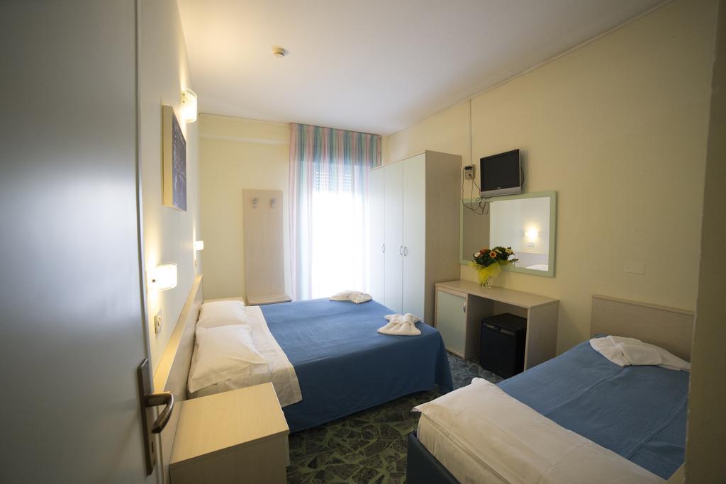Hotel Europa Rimini Ngoại thất bức ảnh