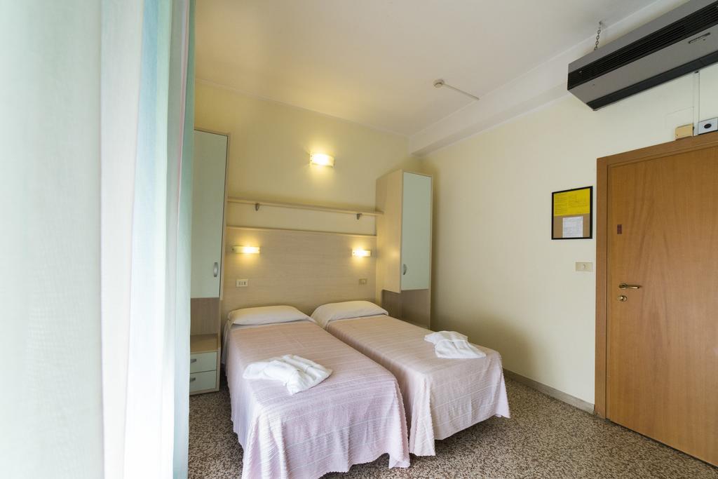 Hotel Europa Rimini Ngoại thất bức ảnh