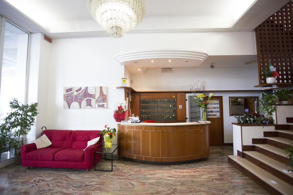 Hotel Europa Rimini Ngoại thất bức ảnh