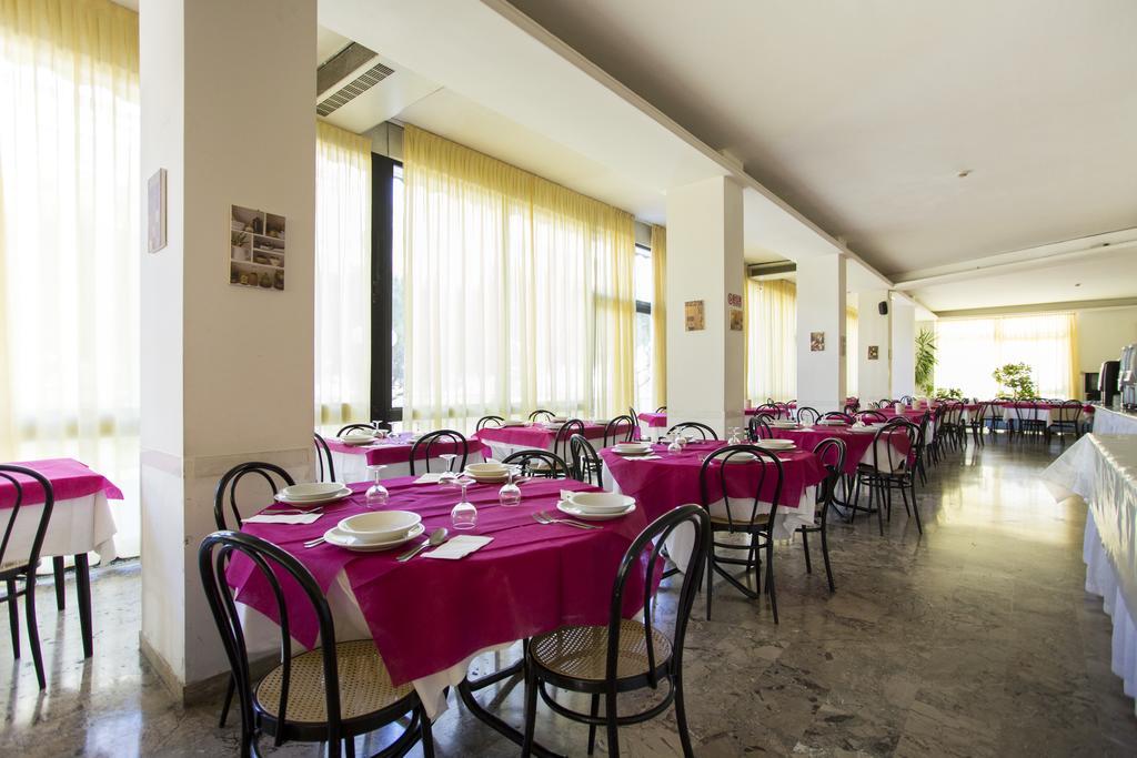Hotel Europa Rimini Ngoại thất bức ảnh