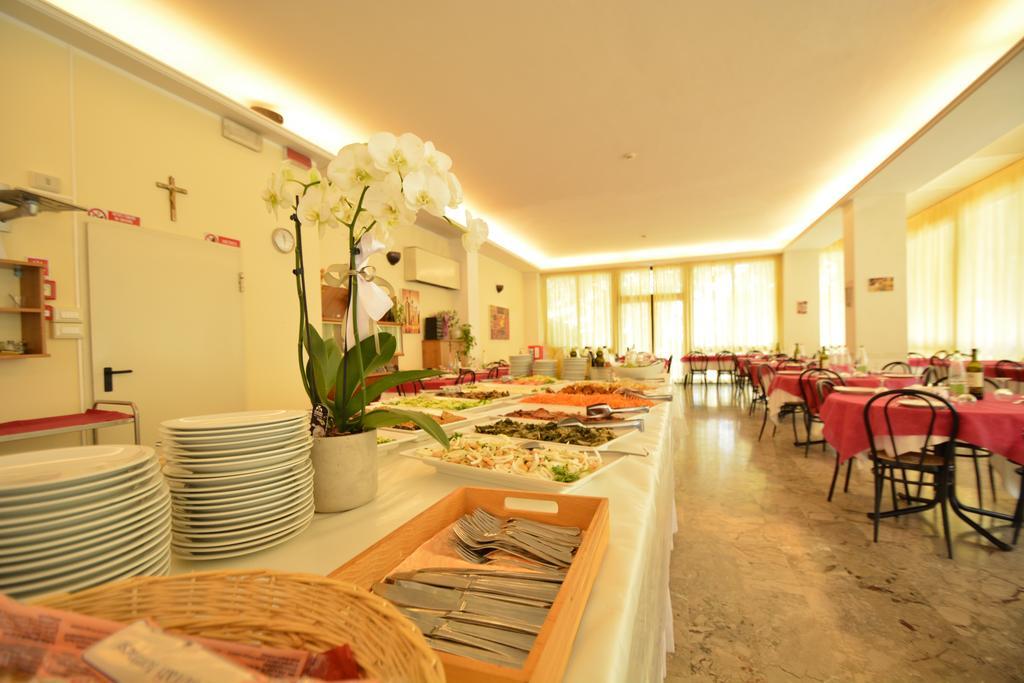 Hotel Europa Rimini Ngoại thất bức ảnh